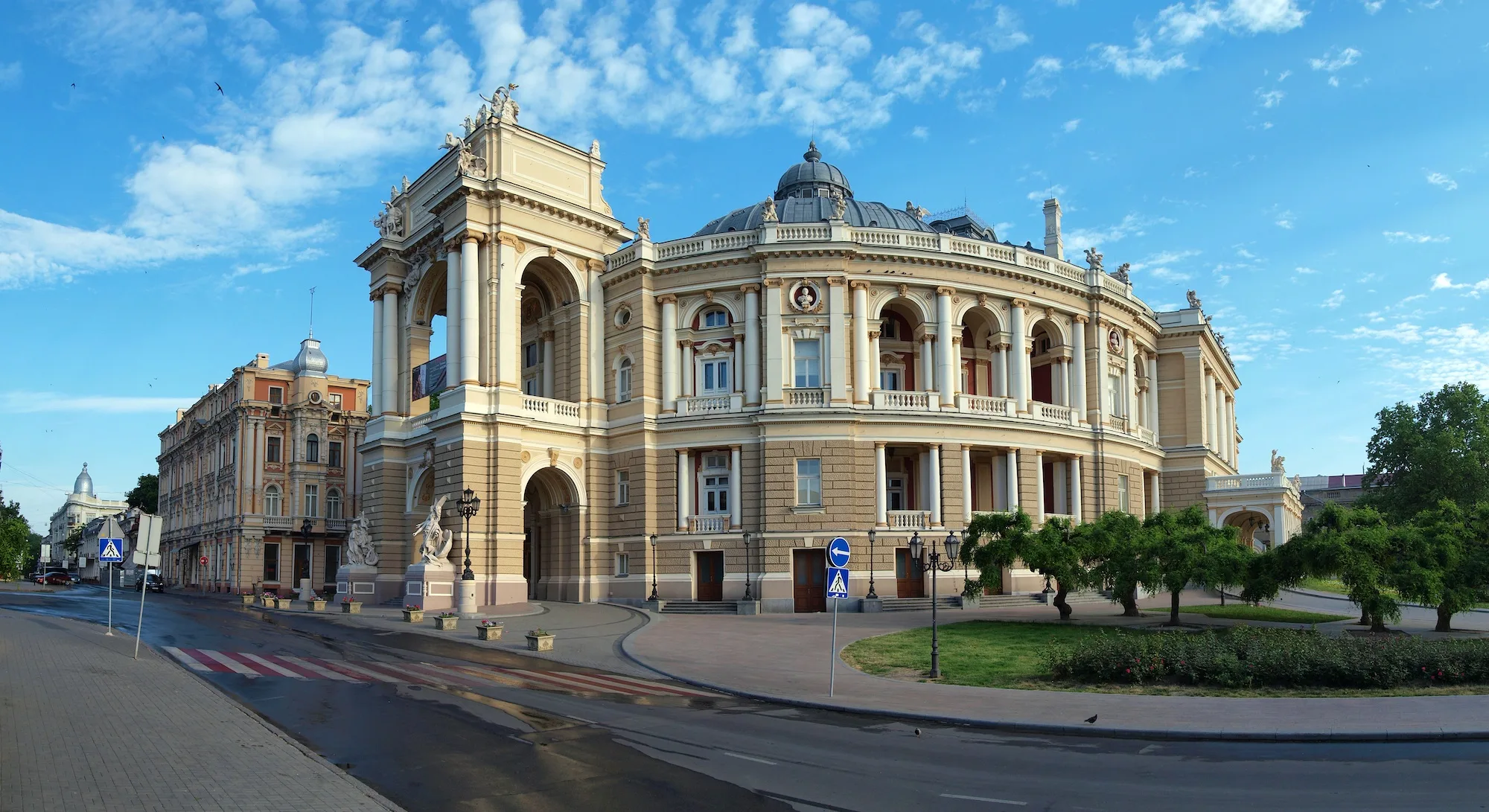 Odesa Opera House, aerial view
